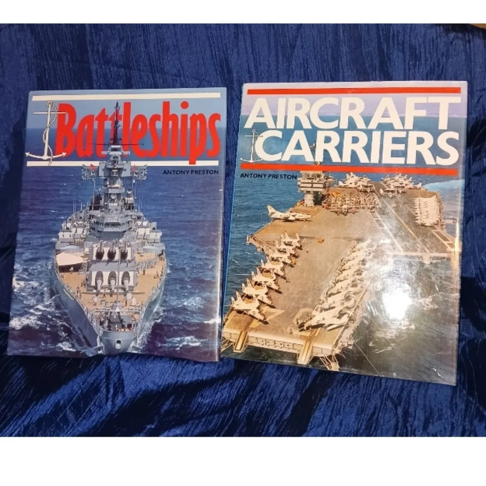 Set of 2, Battleships and Aircraft Carriers from Bison Books 1982 - Picture 1 of 9